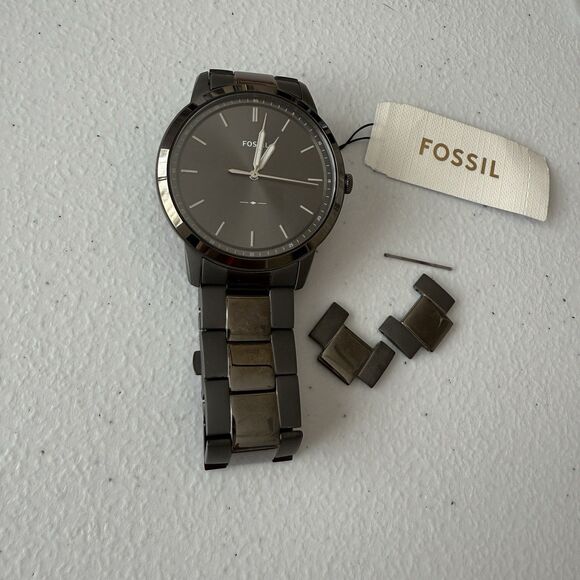 Fossil Men's Minimalist Smoke Stainless Steel Gray Dial 3-Hand Watch Round Case - Picture 5 of 8